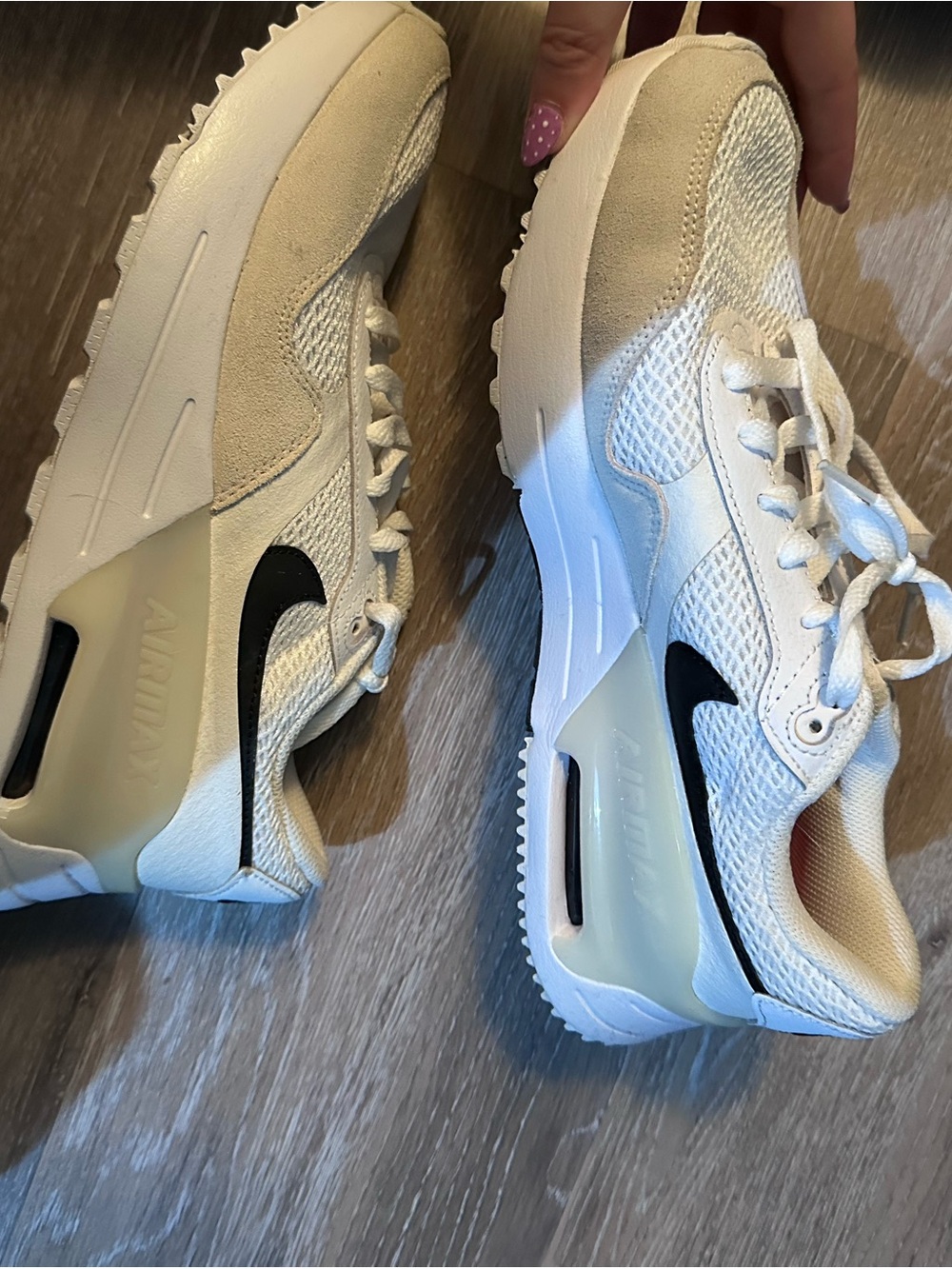Nike Women's White, Beige & Black Retro Runner Sneaker